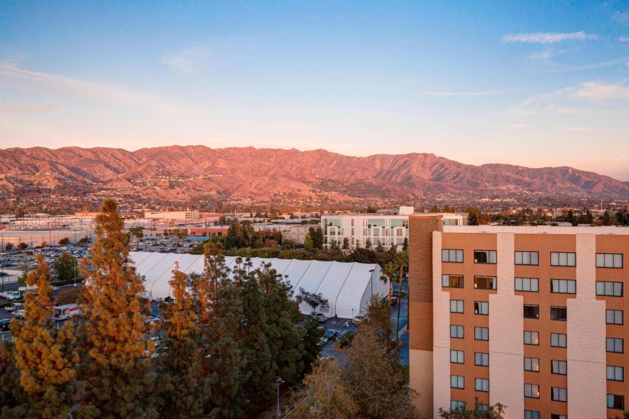 Los Angeles Marriott Burbank Airport Екстер'єр фото