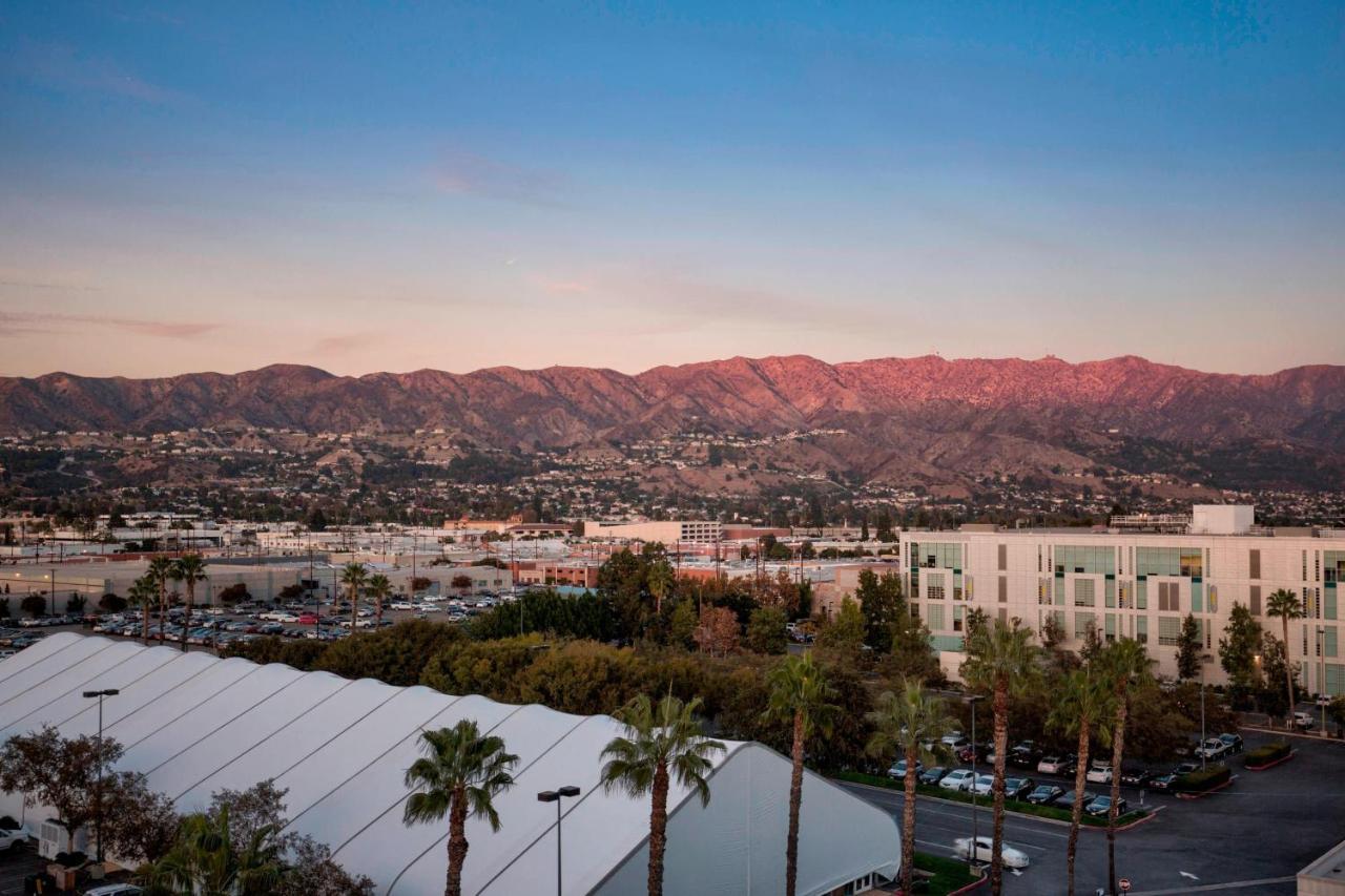 Los Angeles Marriott Burbank Airport Екстер'єр фото