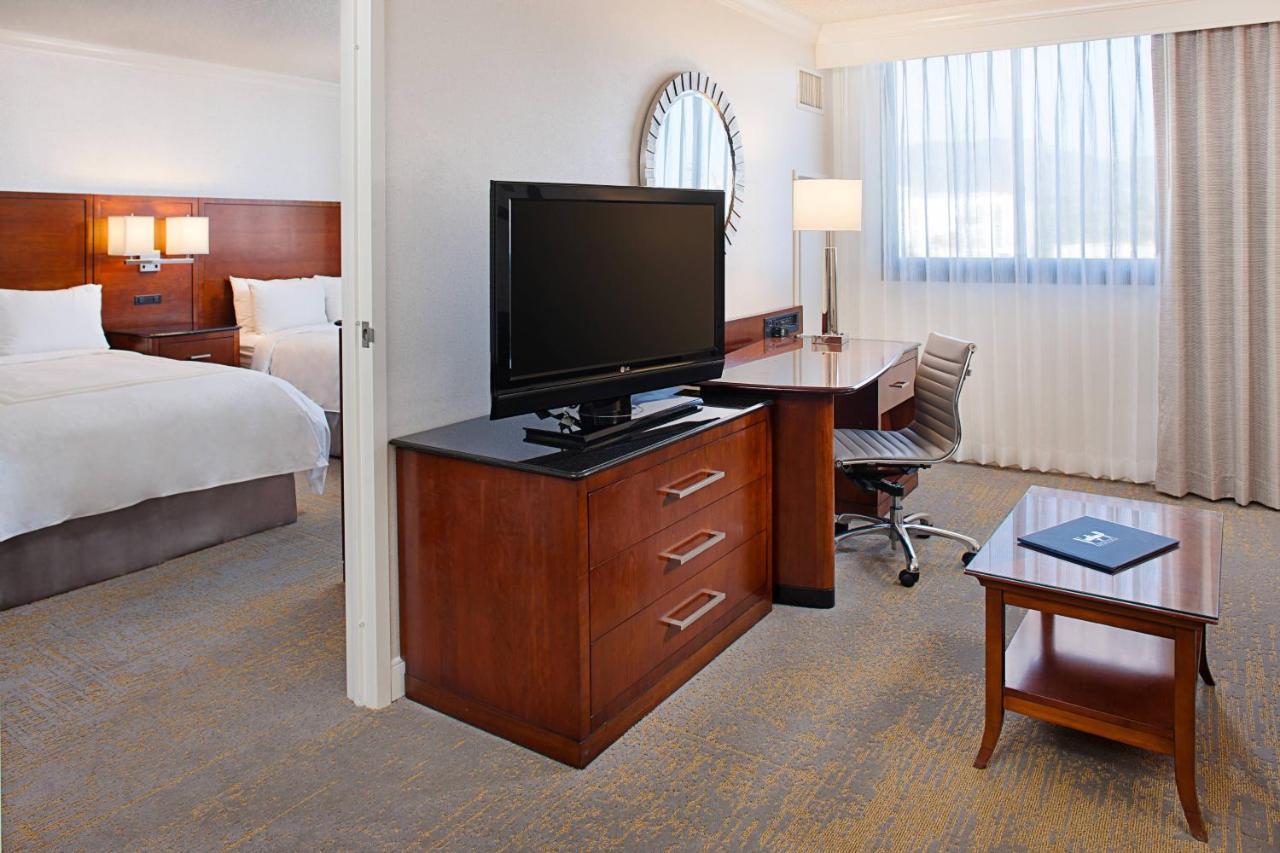 Los Angeles Marriott Burbank Airport Екстер'єр фото